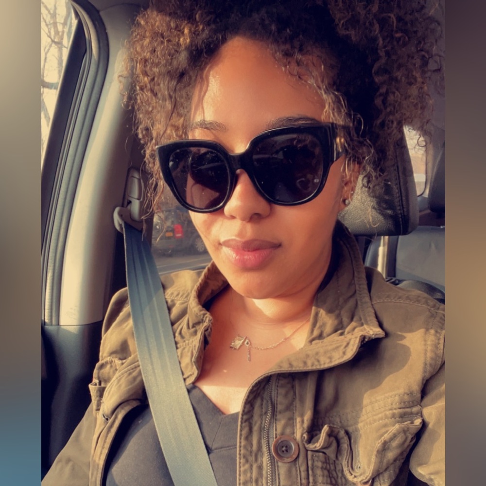 Meet your Posher, Charlene